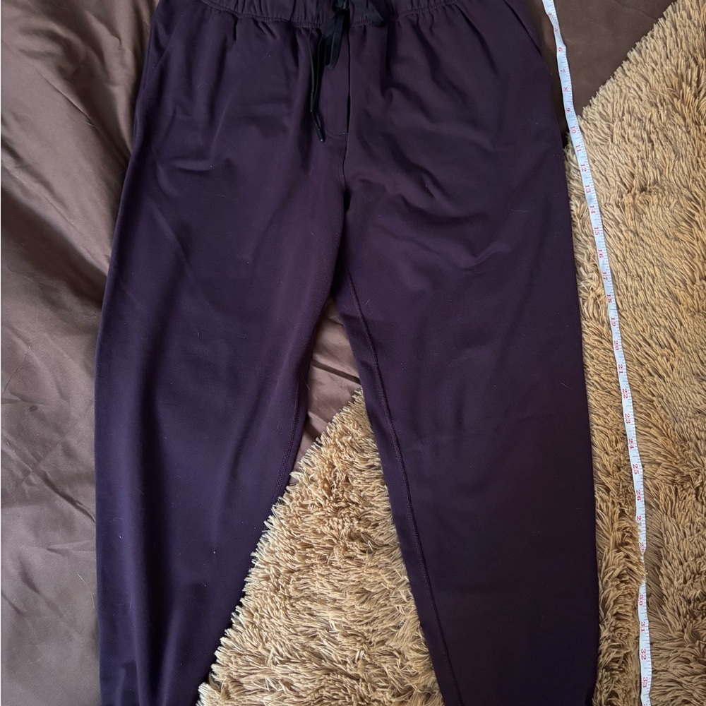 lululemon athletica Women's Drawstring Joggers - Deep Plum